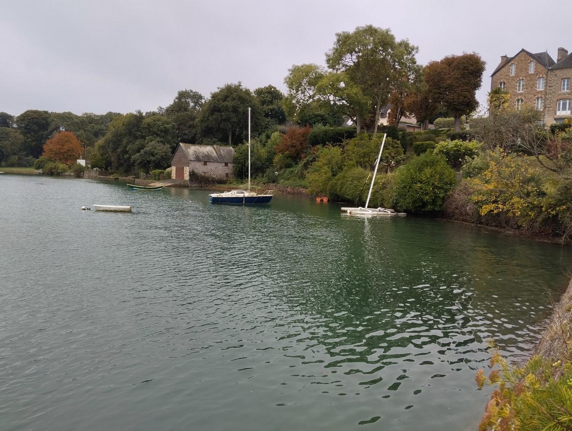 Og Gite Le Minihic-sur-Rance Buitenkant foto